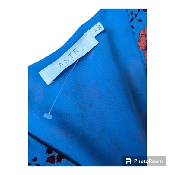 ASTR Blue Floral Long sleeve Ruffle Dress Sz M - Picture 6 of 7